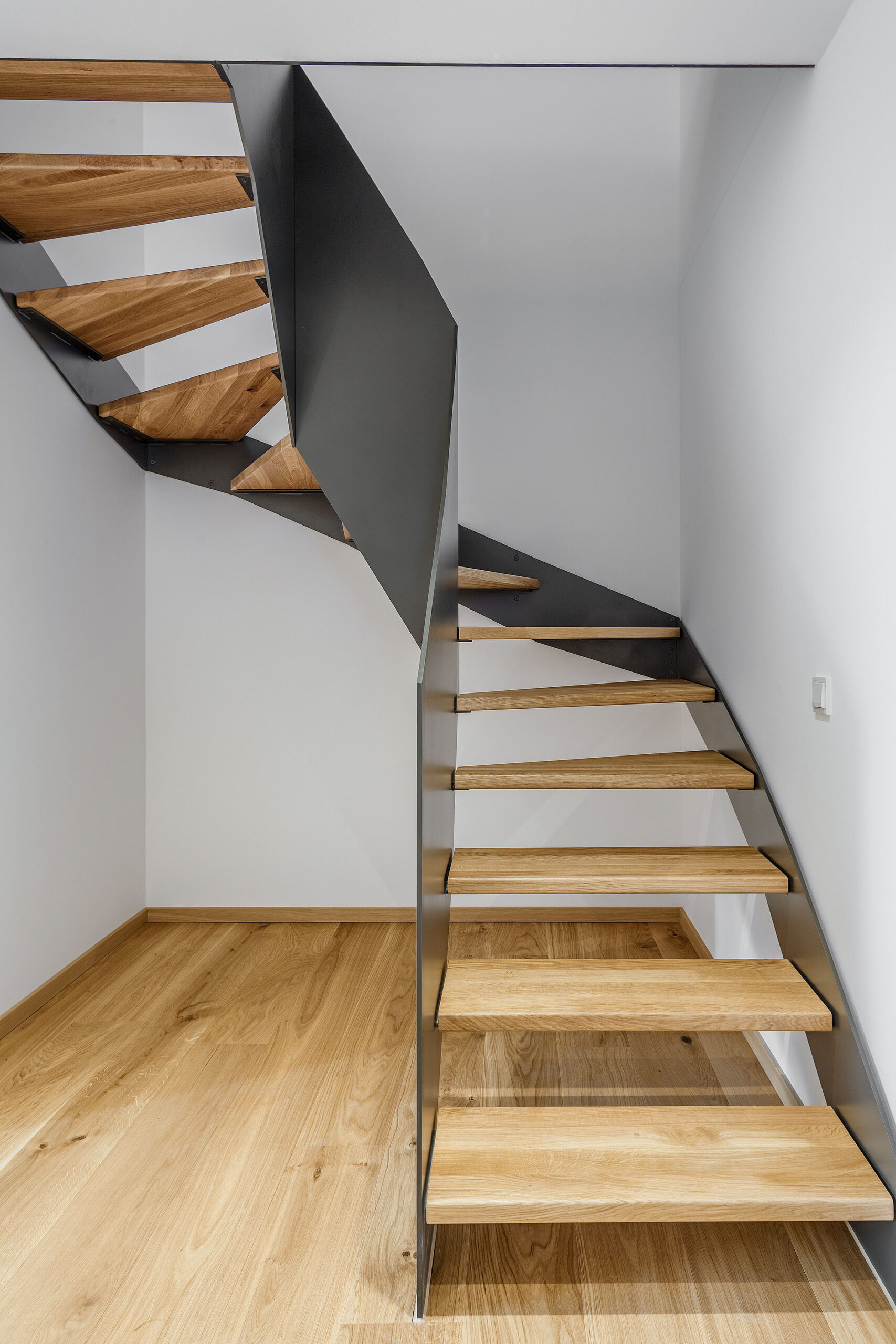 Projekt in der Michael Kohlhaas Straße in Fürstenfeldbruck // Ansicht Treppe